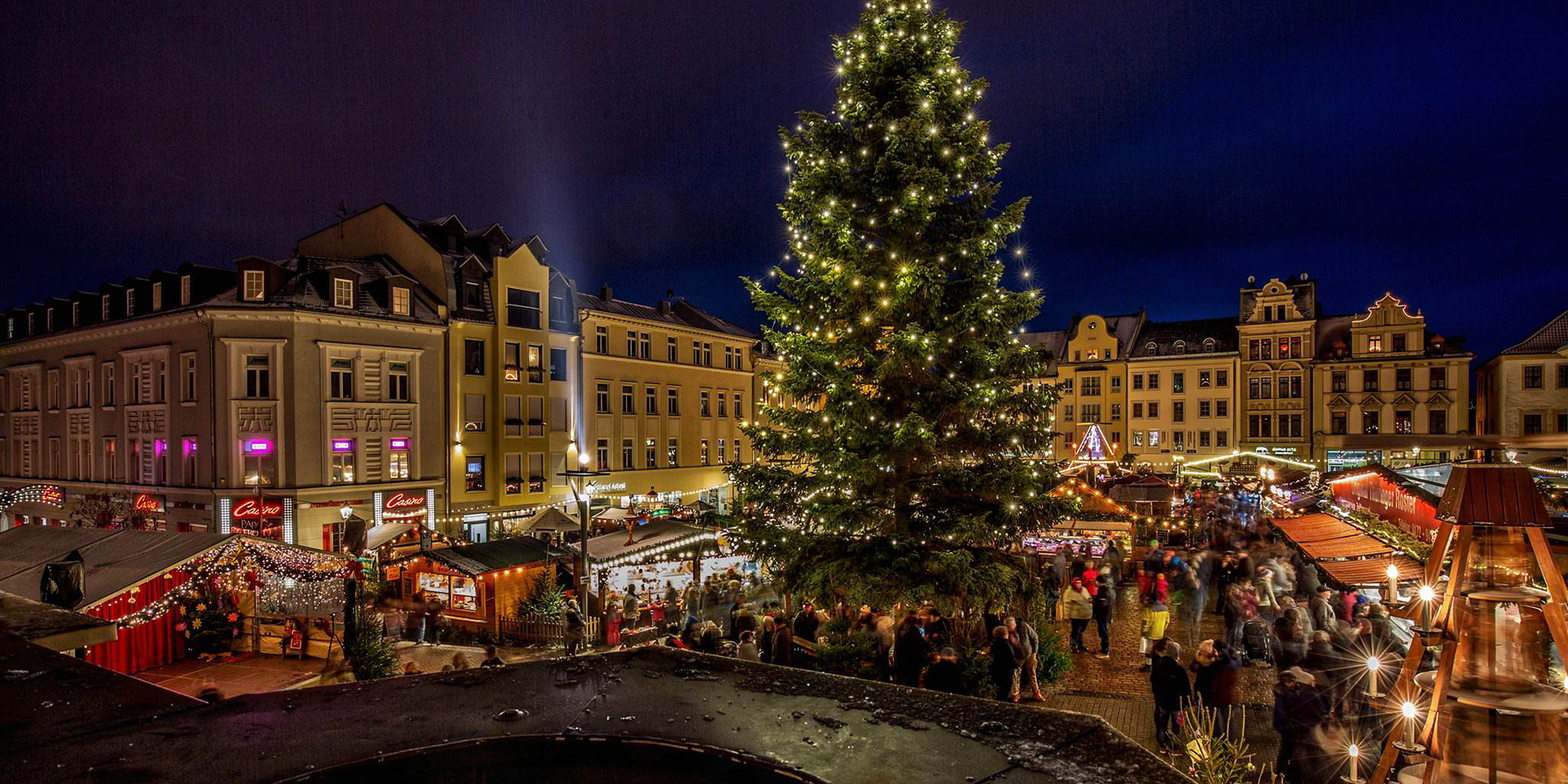 Großer Baum für Weihnachtsmarkt gesucht Weihnachtsmarkt Plauen